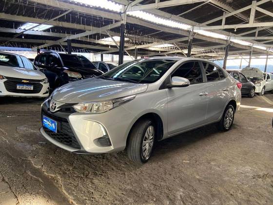 TOYOTA YARIS 1.5 16V FLEX SEDAN XL LIVE MULTIDRIVE